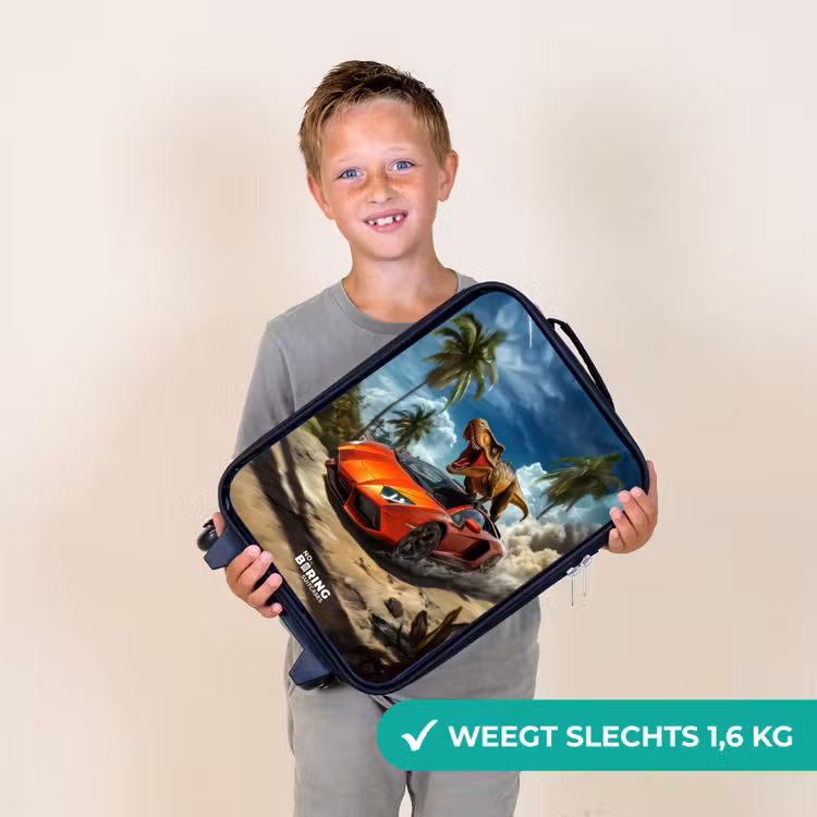Kinderkoffer - Rode sportauto met dino raast door tropisch strand — 2