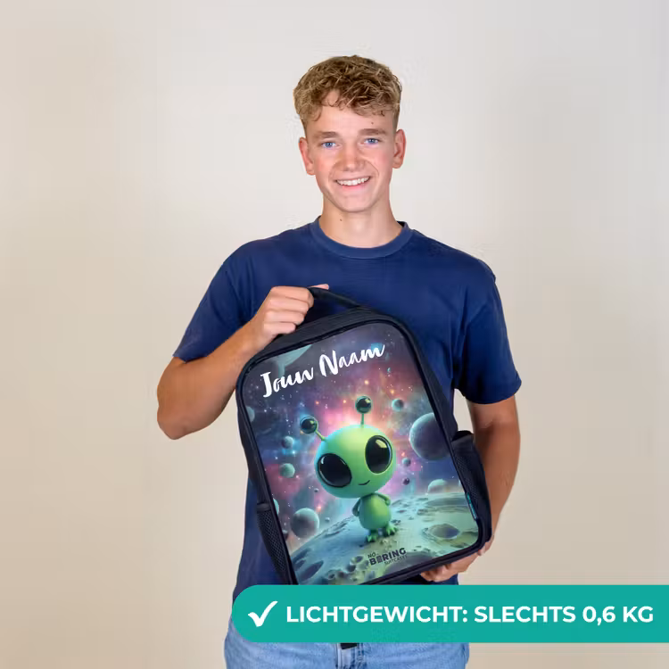 Kinderrugzak met naam - Zwart - Groen buitenaards wezentje op maanlandschap — 3