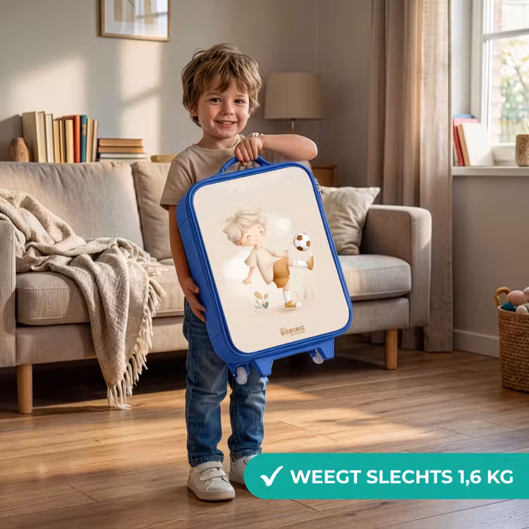 Kinderkoffer - Blauw - Jongen met een voetbal in beige kleuren — 2