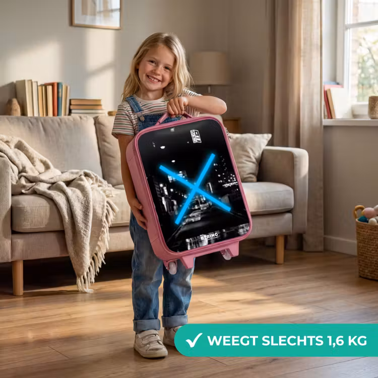 Kinderkoffer - Roze - Felblauwe kruis in een nachtelijke scène — 2