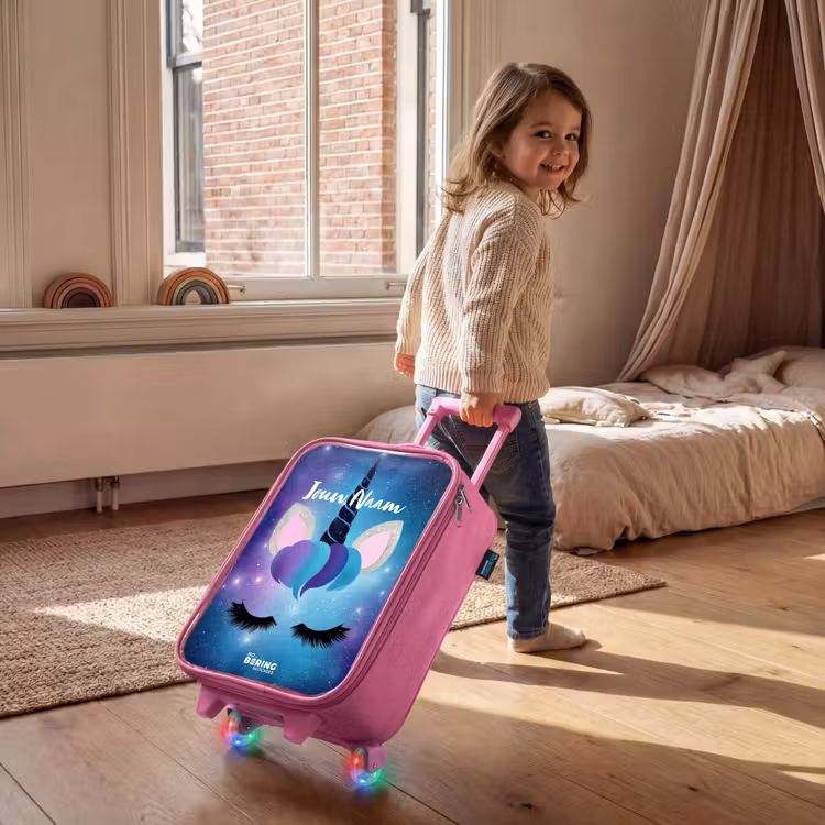 Kinderkoffer - Roze - Eenhoorn op een sterrenhemel achtergrond — 3