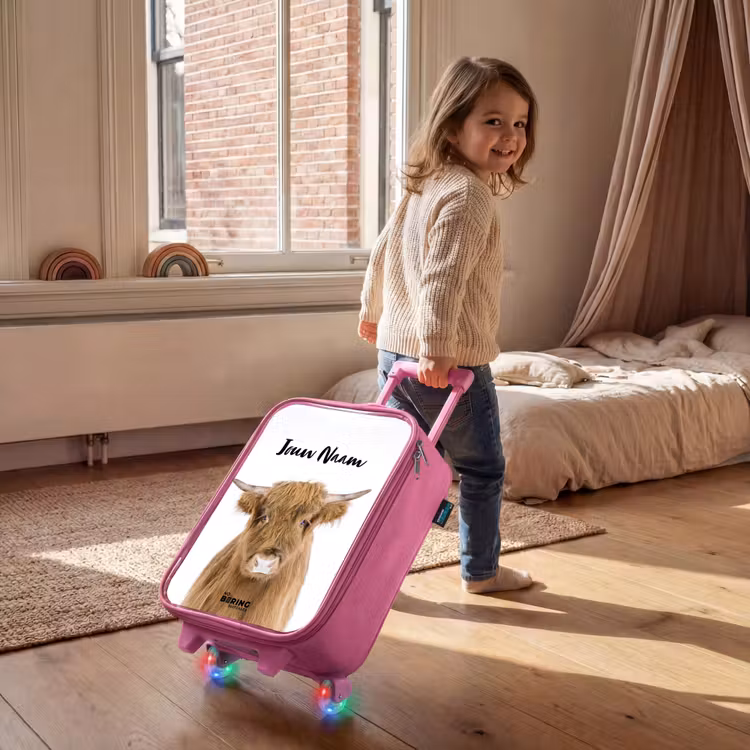 Kinderkoffer met naam - Roze - Halbe Hooglander — 3