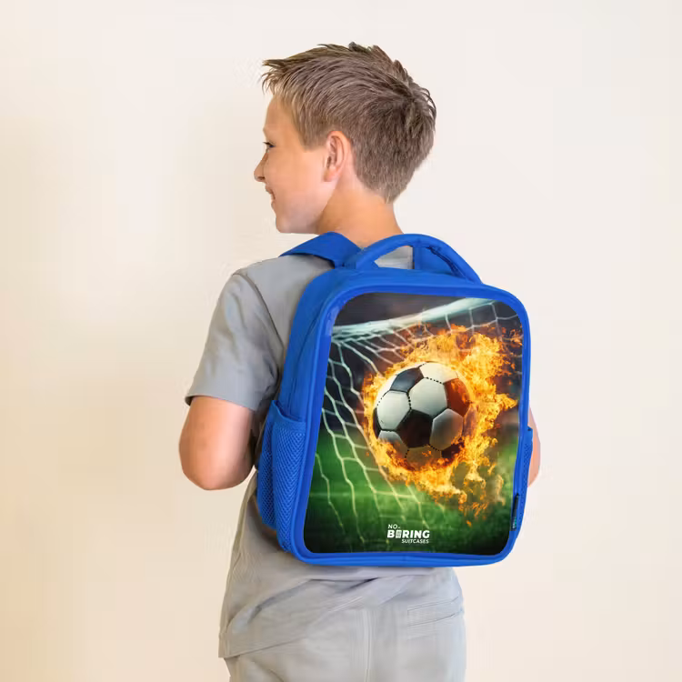 Kinderrugzak - Blauw - Vuurvoetbal in doelnet vastgelegd — 3