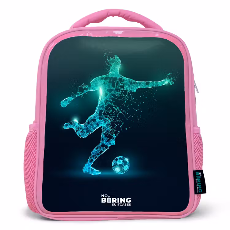 Kinderrugzak - Roze - Voetballer trapt met kracht in digitale vorm — 1