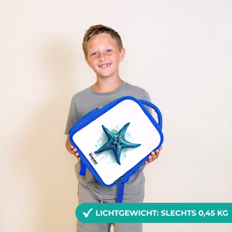 Kinderrugzak met naam - Blauw - Blauwe Zeester op Witte Achtergrond — 2