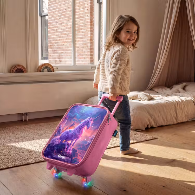 Kinderkoffer - Roze - Paarse Eenhoorn in Magische Omgeving — 3