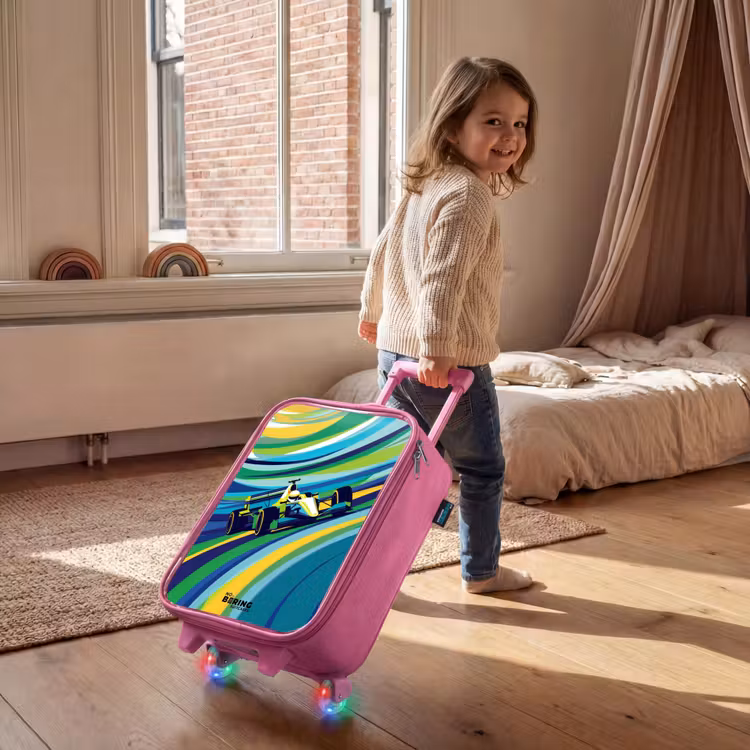 Kinderkoffer - Roze - Raceauto op gestreepte achtergrond — 3