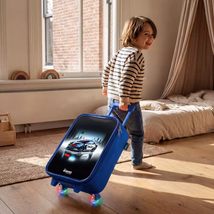 Kinderkoffer - Blauw - Zwart-witte politieauto voor een skyline — 3