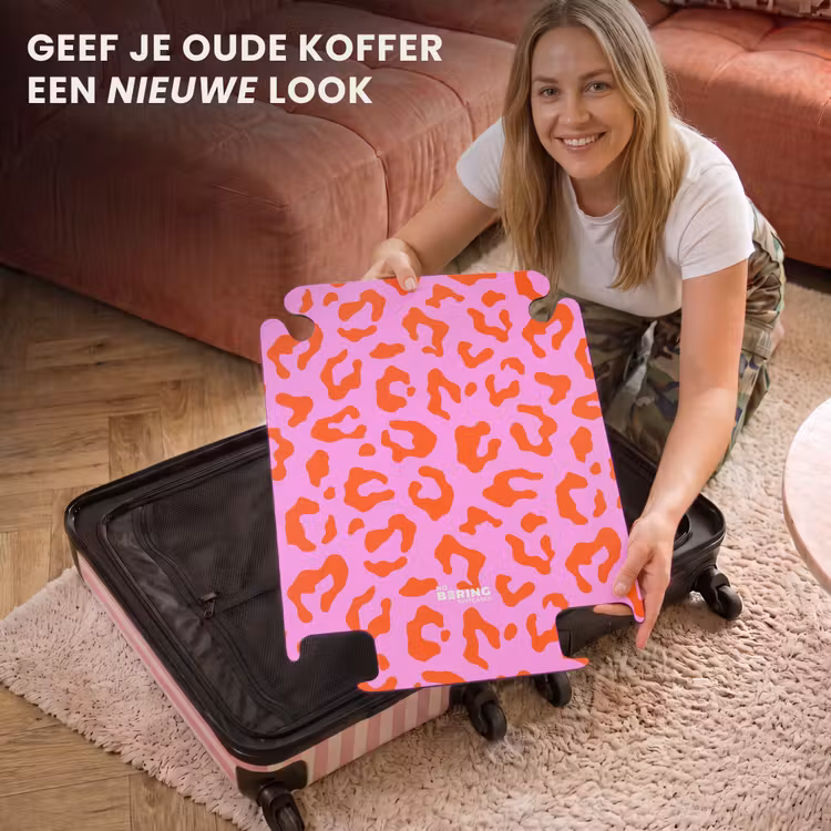 CaseSwap™ - Panterprint in rood op roze achtergrond — 3